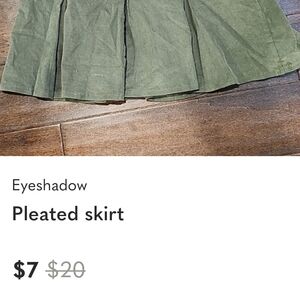 Eyeshadow Olive Pleated Mini Skirt